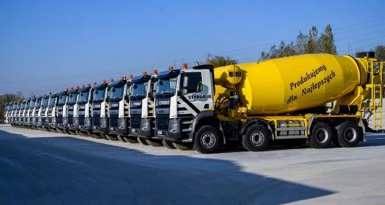 Zaplecze transportowe producenta pokazane w katalogu